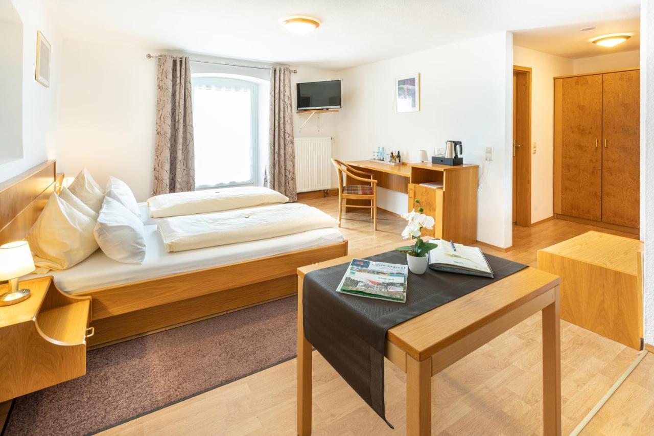 Hotel Landgasthof Zum Pflug Kleines Wiesental Exteriér fotografie