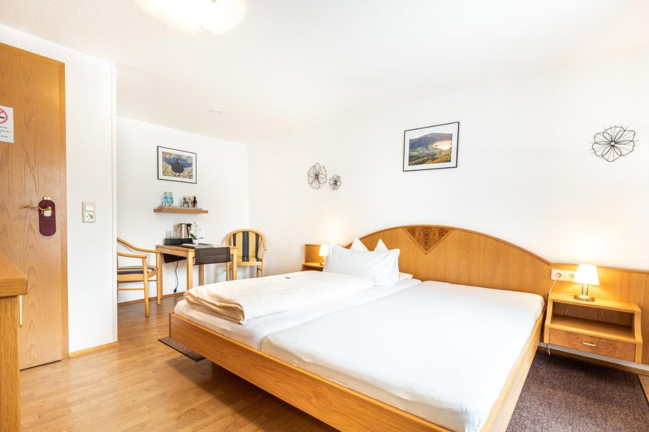 Hotel Landgasthof Zum Pflug Kleines Wiesental Exteriér fotografie